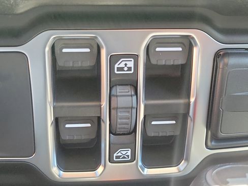 New 2026 Jeep Wrangler Sport S AWD/4WD image 12