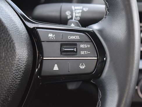 Used 2025 Honda Civic Sport image 8