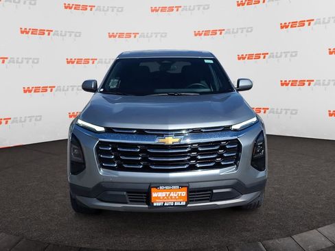 Used 2025 Chevrolet Equinox LT FWD image 8