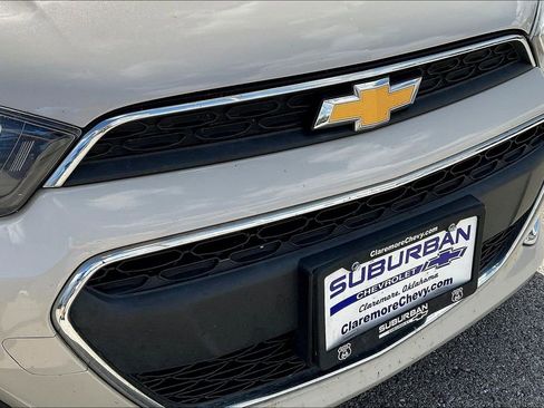 Used 2018 Chevrolet Spark LT image 28