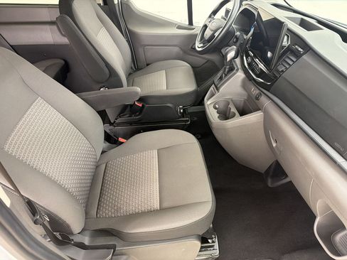 Used 2024 Ford Transit 350 XLT RWD image 27