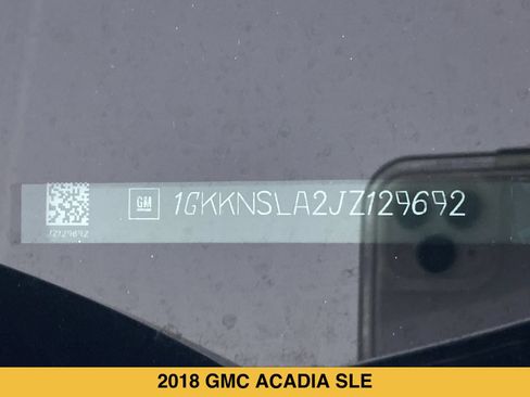 Used 2018 GMC Acadia SLE AWD/4WD image 15