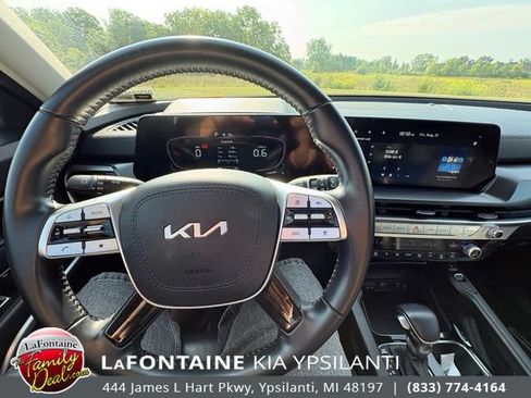 Used 2023 Kia Telluride S w/ S Sunroof Package FWD image 14