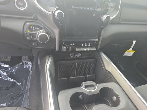 New 2026 RAM 1500 Big Horn AWD/4WD image 22
