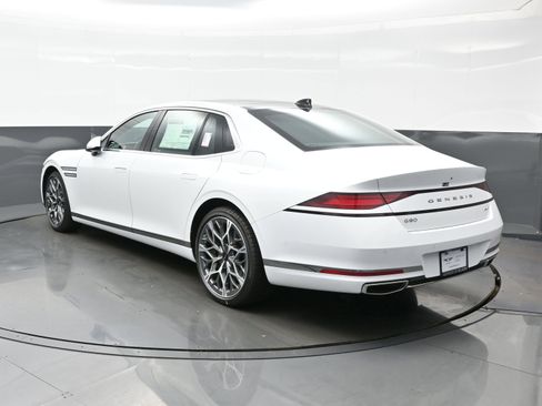 New 2026 Genesis G90 3.5T image 4