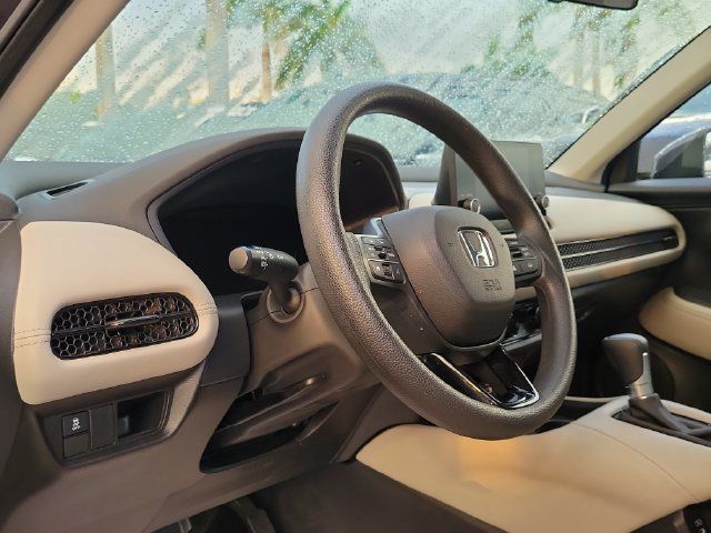 Used 2024 Honda HR-V LX image 7
