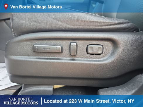 Used 2022 Honda Ridgeline RTL image 12