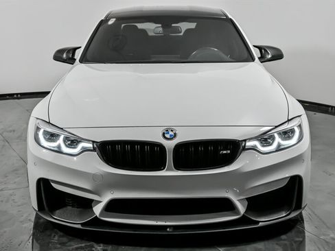Used 2018 BMW M3 image 4