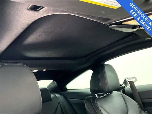 Used 2022 BMW M440i Coupe image 22