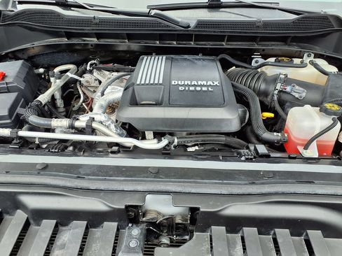 Used 2024 Chevrolet Silverado 1500 Custom Trail Boss w/ LPO, Dark Essentials Package AWD/4WD image 35