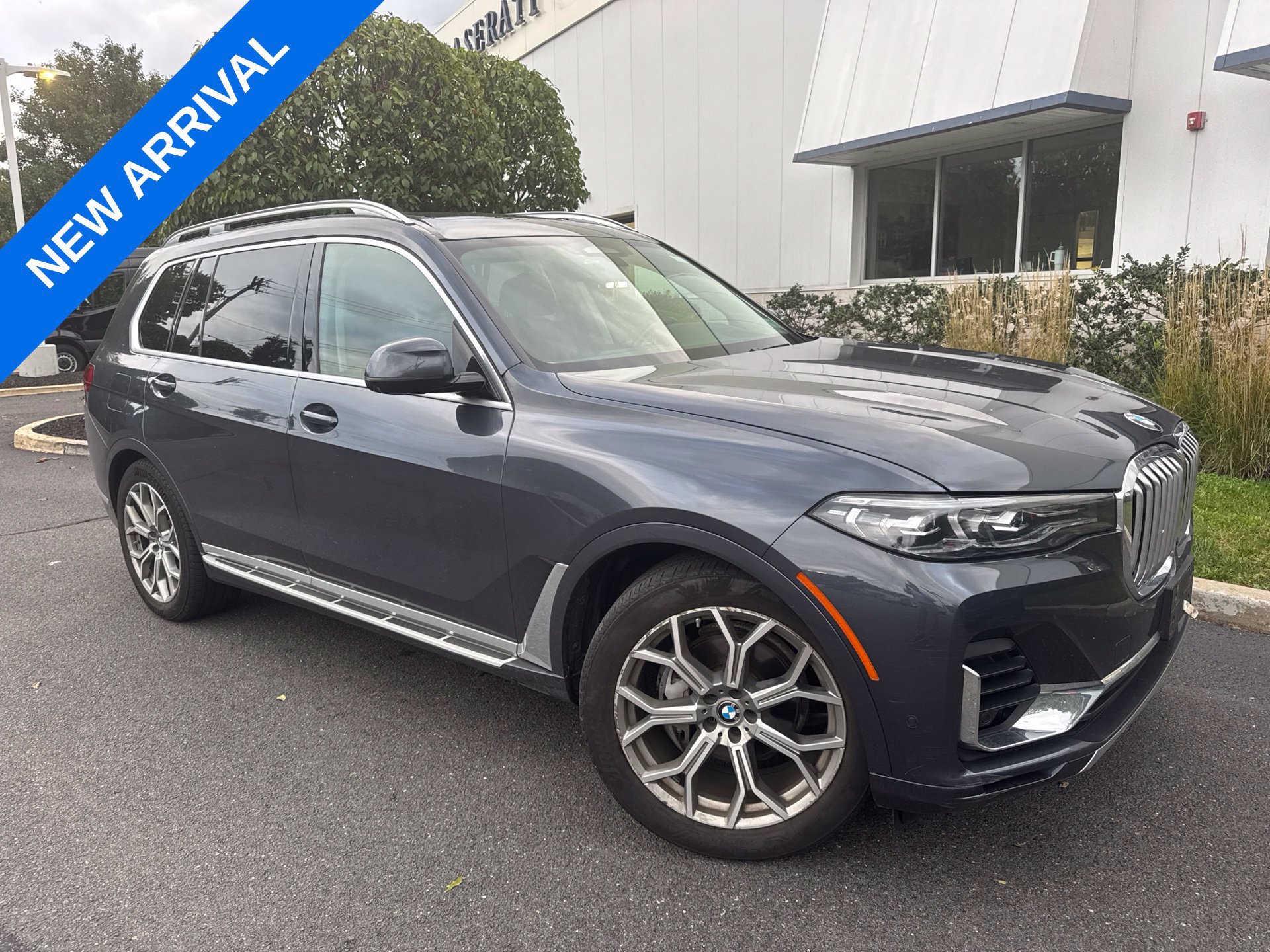 Used 2020 BMW X7 xDrive40i w/ Premium Package AWD/4WD image 1