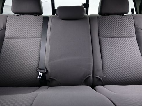 Used 2021 Toyota Tacoma SR image 15