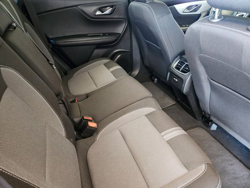 Certified 2025 Chevrolet Blazer LT image 34