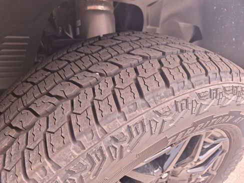 New 2026 GMC Hummer EV 4x4 Crew Cab image 16