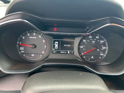 Used 2022 Chevrolet TrailBlazer LT w/ Convenience Package FWD image 42