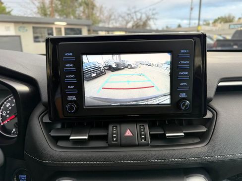 Used 2019 Toyota RAV4 XLE Premium w/ Cold Weather Package AWD/4WD image 35