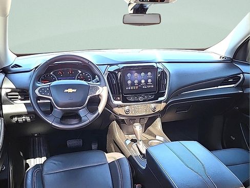 Used 2020 Chevrolet Traverse Premier w/ Redline Edition AWD/4WD image 16
