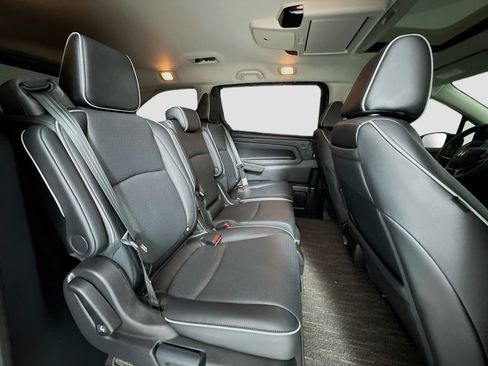 Used 2025 Honda Odyssey Elite image 28