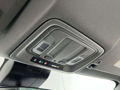 Used 2023 GMC Sierra 1500 Elevation image 30