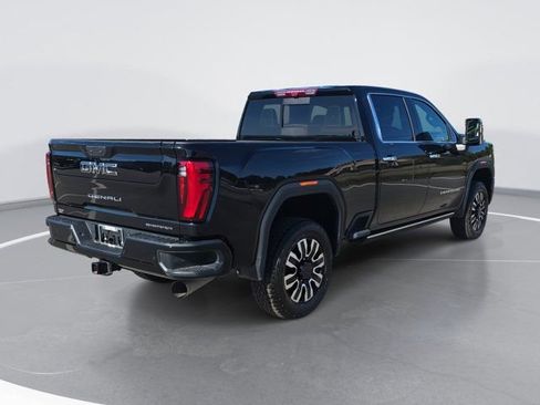 Used 2024 GMC Sierra 2500 Denali Ultimate w/ Max Trailering Package image 3