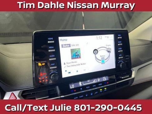Used 2024 Toyota Sienna LE AWD/4WD image 28
