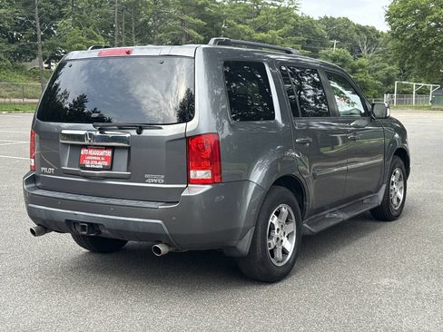 Used 2010 Honda Pilot Touring image 5