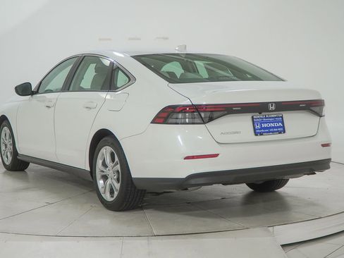 Certified 2023 Honda Accord LX image 9