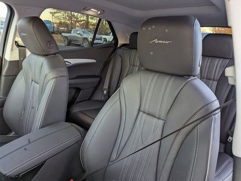 New 2026 Buick Envision Avenir image 11