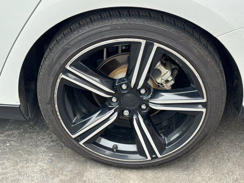 Used 2024 Honda Accord Sport image 4