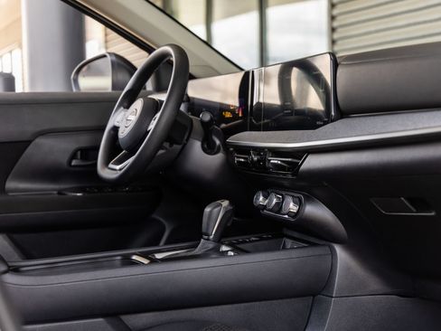 Used 2026 Nissan Kicks S FWD image 42