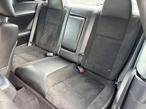 Used 2021 Dodge Challenger R/T Scat Pack RWD image 31