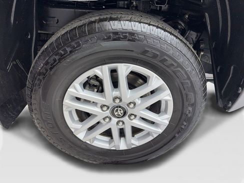 Used 2025 Toyota Tundra SR5 w/ SR5 Premium Package AWD/4WD image 84