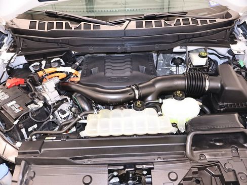Used 2022 Ford F150 Lariat w/ Equipment Group 502A High AWD/4WD image 45