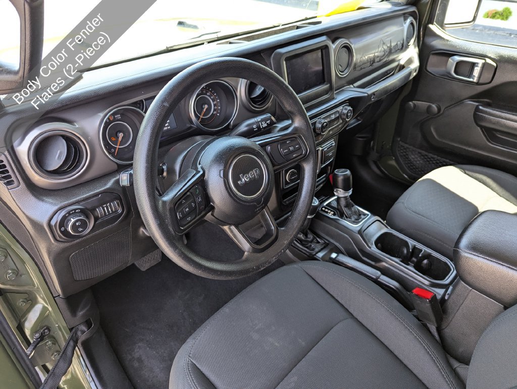 Used 2022 Jeep Gladiator Sport AWD/4WD image 16