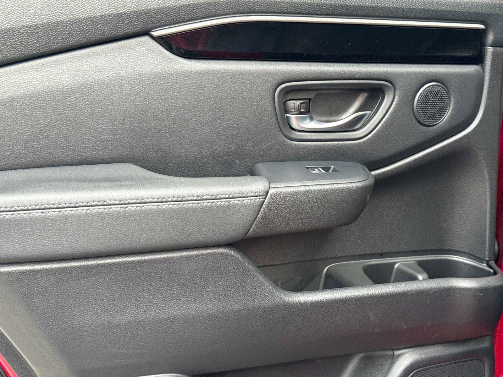 Certified 2023 Honda Pilot Touring image 14