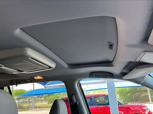 Used 2019 Honda Pilot Elite image 14