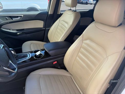 Used 2017 Ford Edge SEL w/ Equipment Group 201A FWD image 12