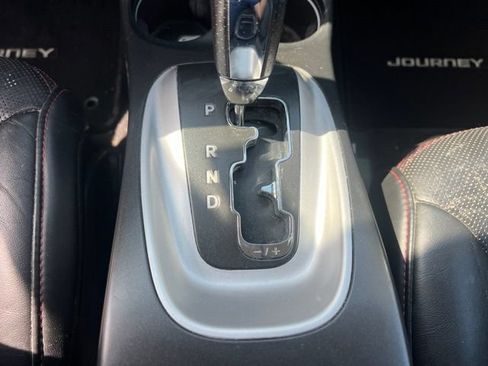 Used 2017 Dodge Journey GT AWD/4WD image 30
