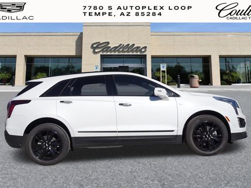 New 2025 Cadillac XT5 Premium Luxury w/ Technology Package image 2