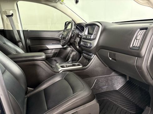 Used 2019 Chevrolet Colorado ZR2 image 14