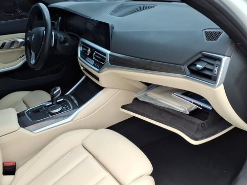 Used 2020 BMW 330i Sedan w/ Convenience Package RWD image 11