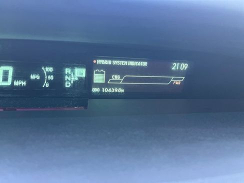 Used 2014 Toyota Prius Four image 19