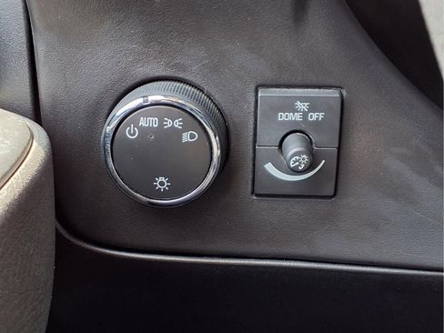 Used 2018 GMC Savana 2500 w/ Driver Convenience Package image 17