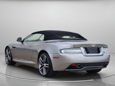 Used 2012 Aston Martin Virage Volante RWD image 3