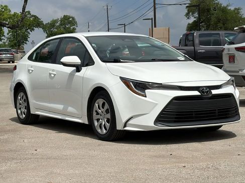 Certified 2024 Toyota Corolla LE FWD image 3