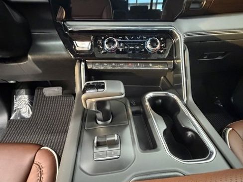 New 2025 GMC Sierra 1500 Denali Ultimate image 14
