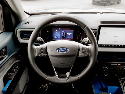 New 2026 Ford Maverick XLT w/ XLT Luxury Package image 7