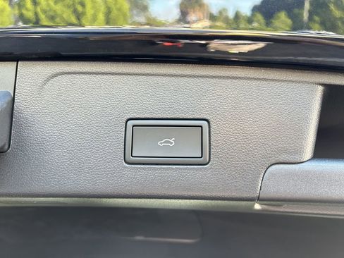 New 2026 Volkswagen Atlas Cross Sport SE image 47