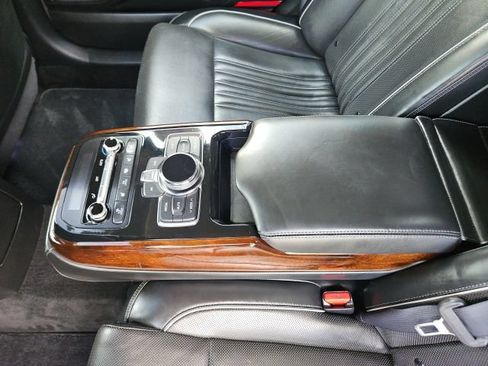 Used 2017 Genesis G90 3.3T Premium AWD/4WD image 43