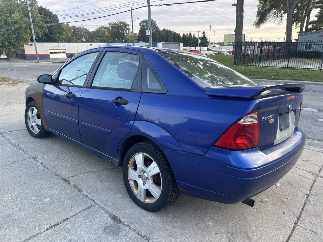 Used 2006 Ford Focus SES FWD image 4